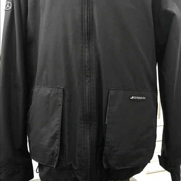 ⛹️♂️Jordan Men's Black Windbreaker Jacket - Picture 4 of 14